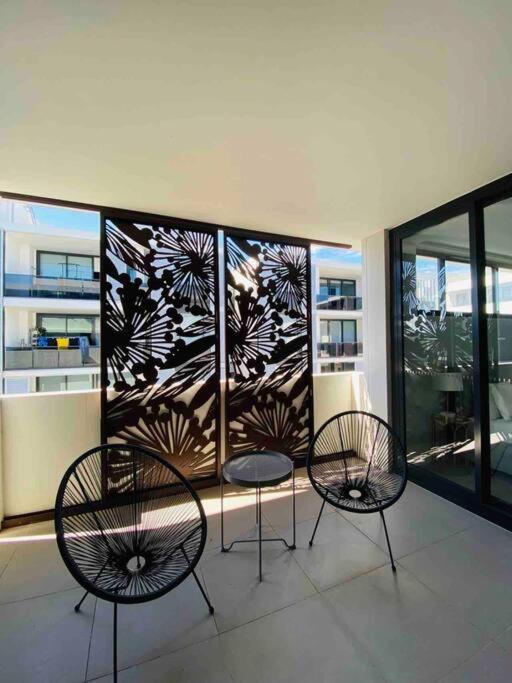 Luxury 3 Bedroom Apartment In Ryde Сидни Екстериор снимка